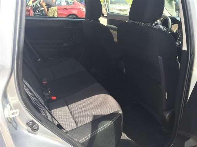 Subaru Forester 2014 photo 17